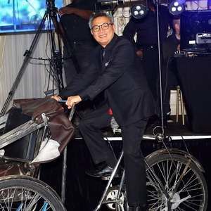 Meet your Posher, Cần đức